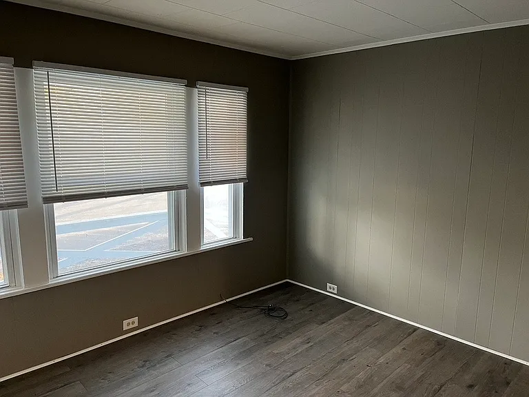 50 Shuler St #52 — Photo 11