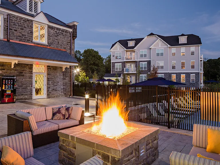 Outdoor Fire Pit