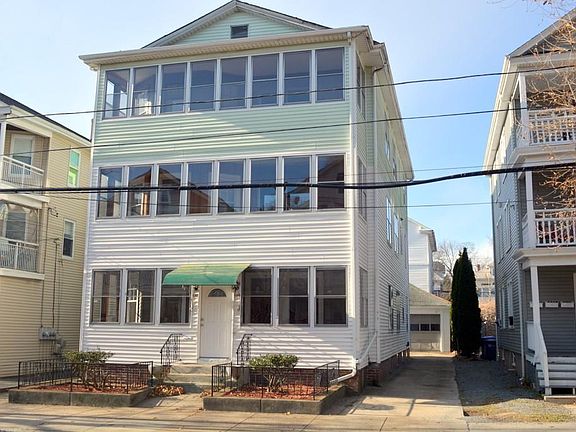 2nd image of 138-140 Oakland Ave