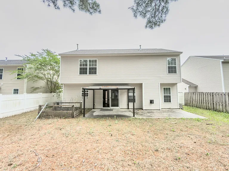 127 Towering Pine Dr — Photo 24