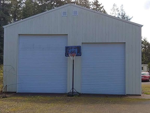 2nd image of 1765 SE Keiski Ln