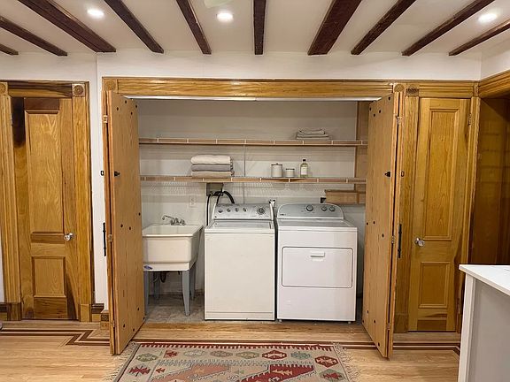 5th image of 264 Decatur St #1
