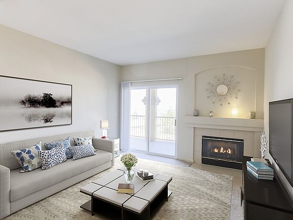 5th image of 2601 Hilltop Dr #10321