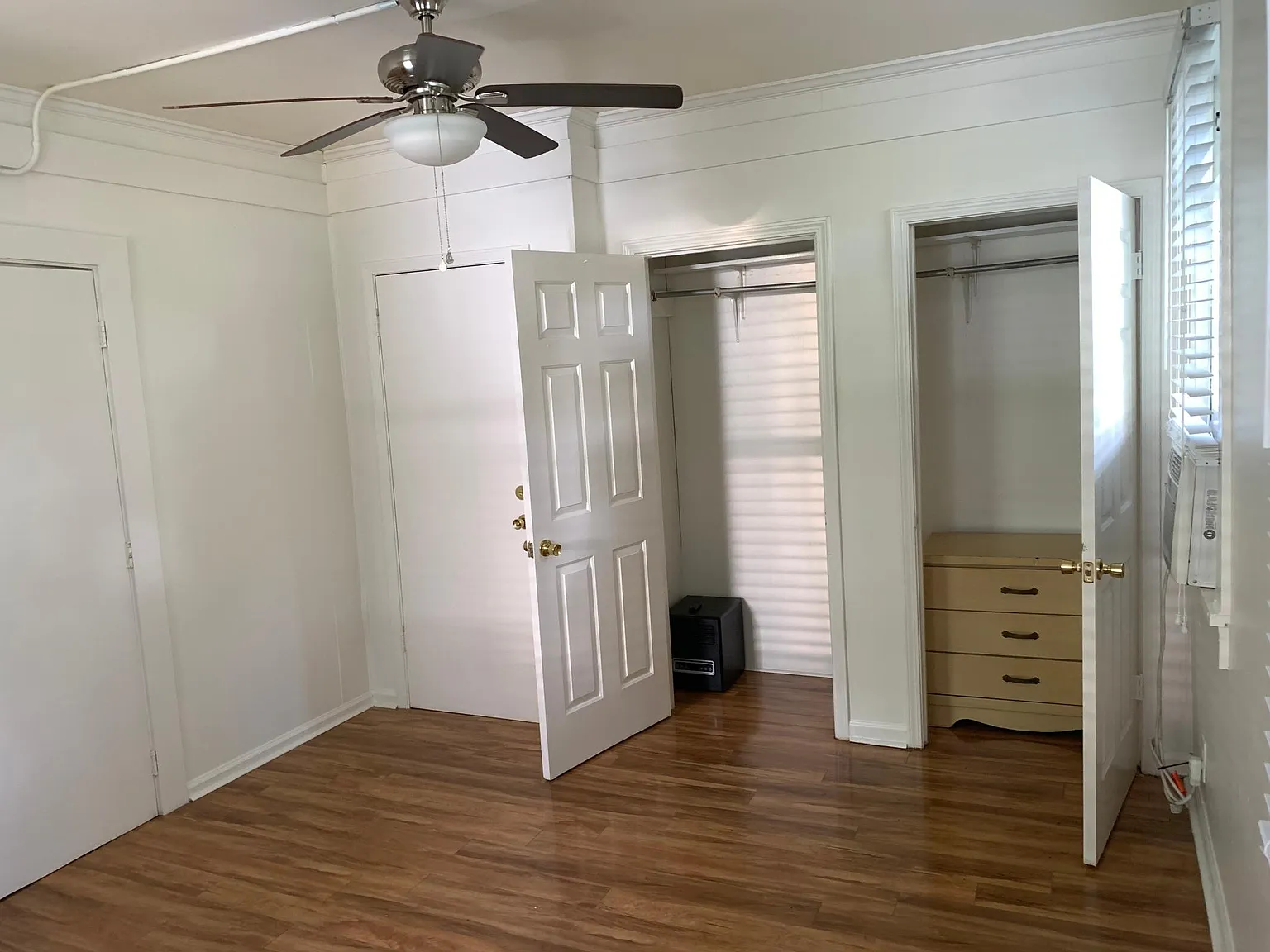 1244 Sledge Ave — Photo 3