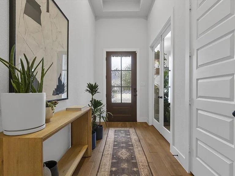 557 Jefferson Dr — Photo 28
