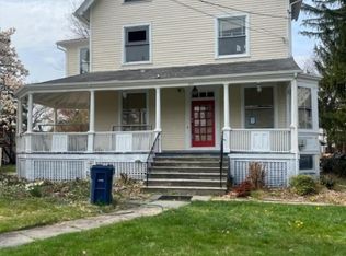 208 W 8th St, Plainfield, NJ 07060