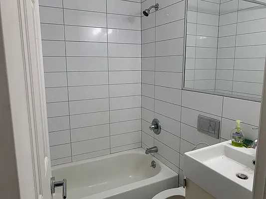 Rented by Living New York | media 13