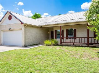 1302 Ridge Dr, Kerrville, TX 78028