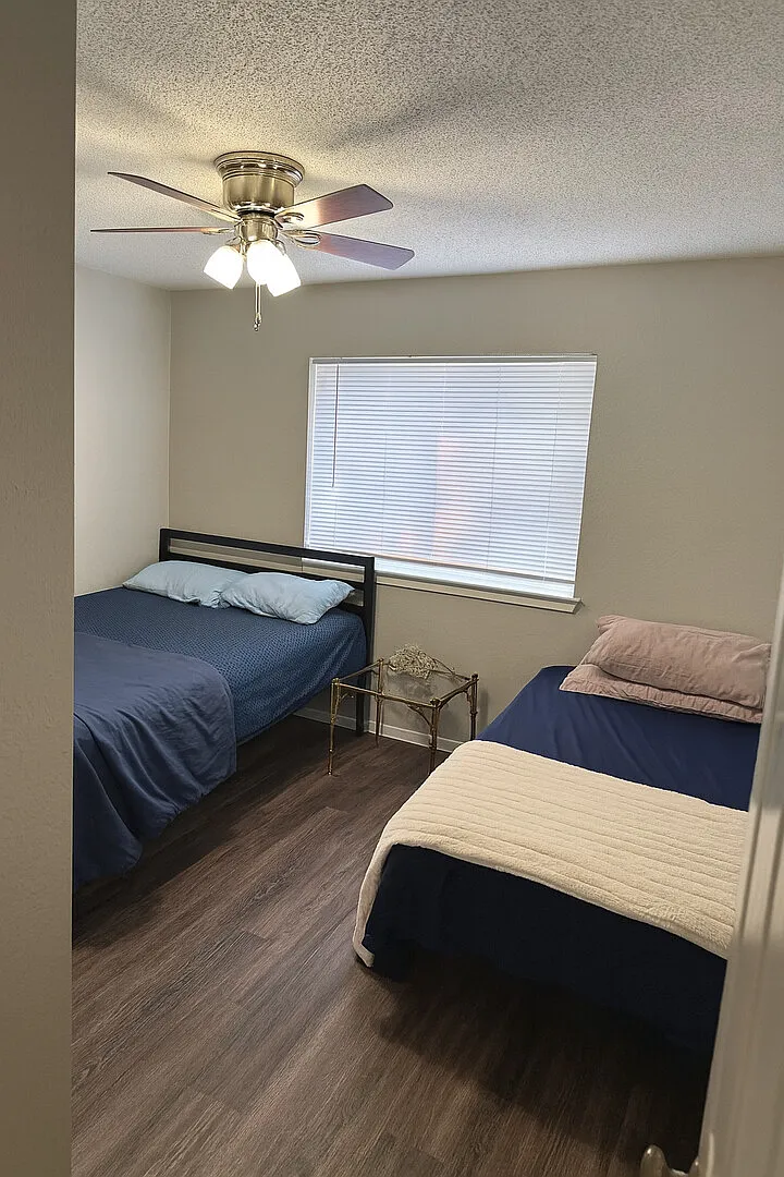 Fully Furnished 2 Bed / 2 Bath Home with Garage & Private Yard — Photo 4