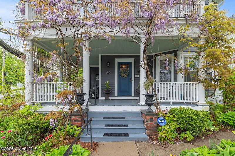 2nd image of 109 S Lake Avenue