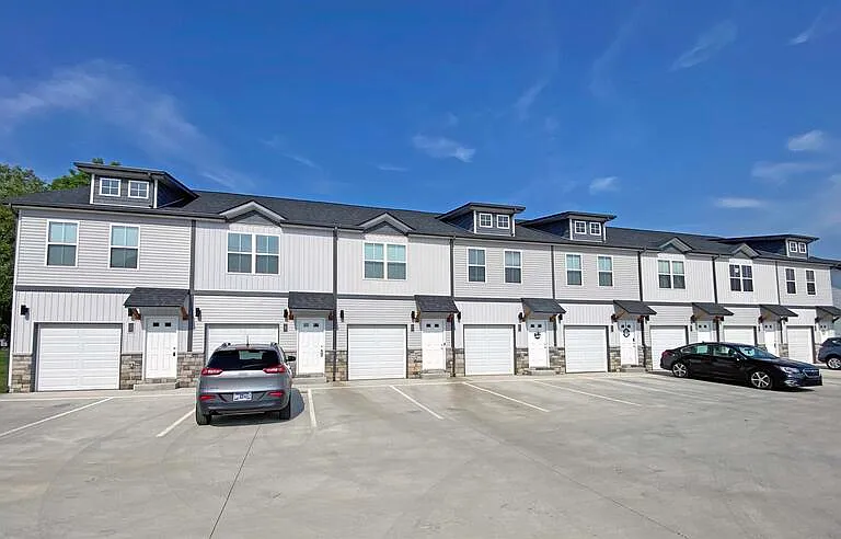 220 Drayton Dr #B — Photo 1