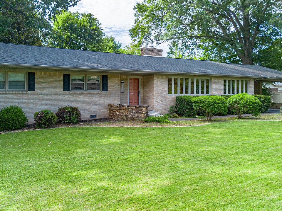 1st image of 4116 Court Ave