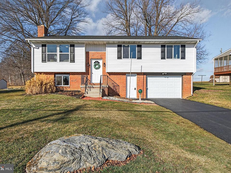 1st image of 1721 Pioneer Rd