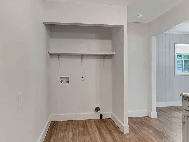 5039 Wilson Pike — Photo 14