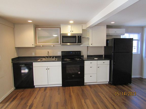 3rd image of 10625 Sheridan Ave S #B