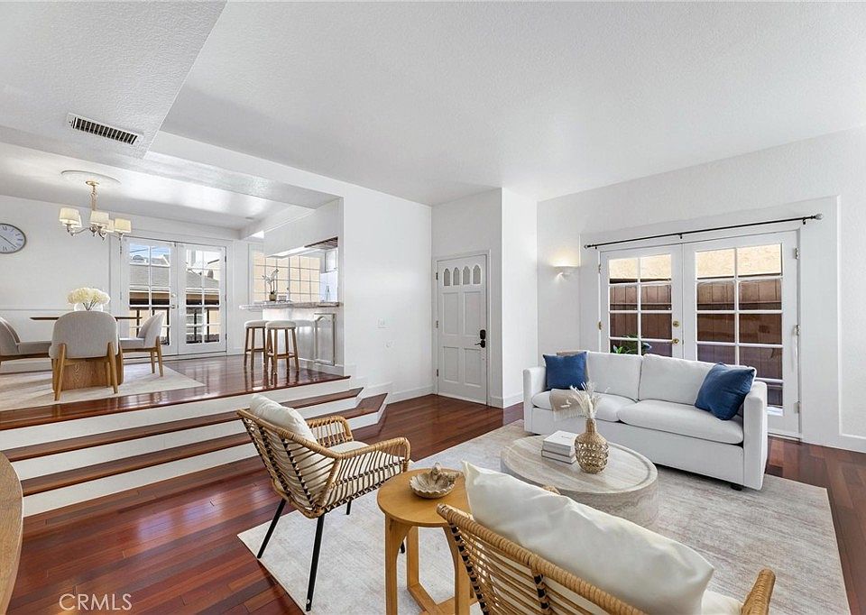 1st image of 1515 Artesia Blvd APT 2