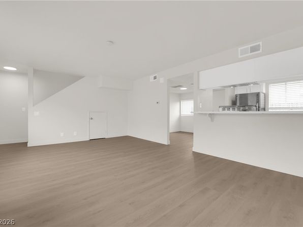 3-bed townhouse in Las Vegas, NV — 4.2% cap rate