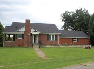 2368 Mount Pelia Rd, Martin, TN 38237