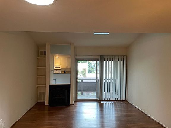 3rd image of 1621 Hotel Cir S Unit E326