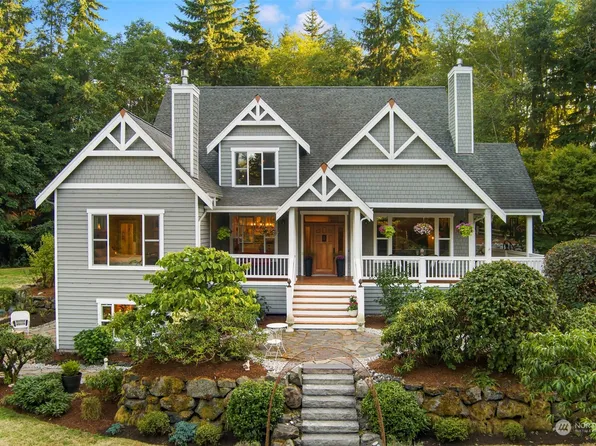 10414 NE Cummings Court, Kingston, WA 98346