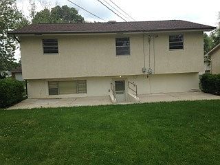 2nd image of 487 Denwood Ct