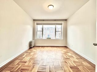 649 Hawthorne St #1, Brooklyn, NY 11203