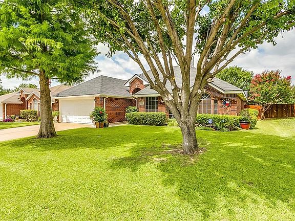 2nd image of 7817 Waxwing Cir W