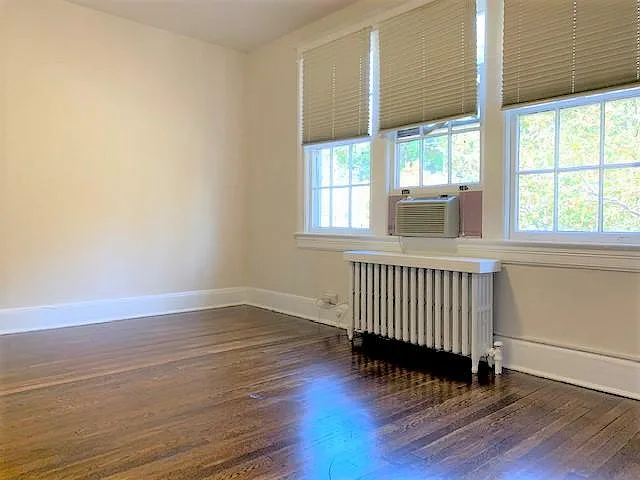 2006 37th St NW — Photo 10