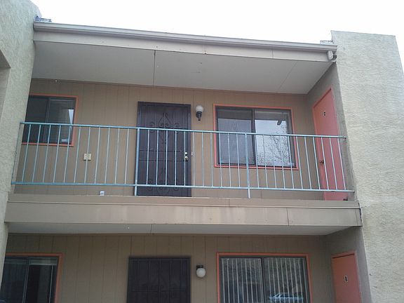 3rd image of 3501 Tulane Dr NE APT D
