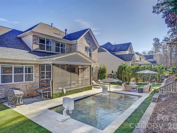 4th image of 17603 Caddy Ct