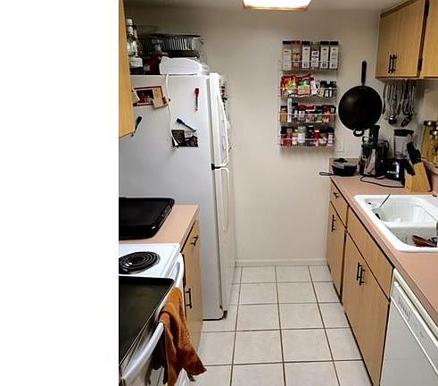 2nd image of 13160 Kings Point Dr APT 5