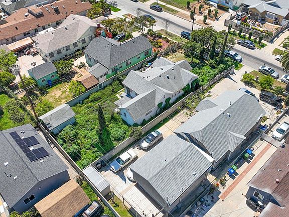 5th image of 1154 N Heliotrope Dr