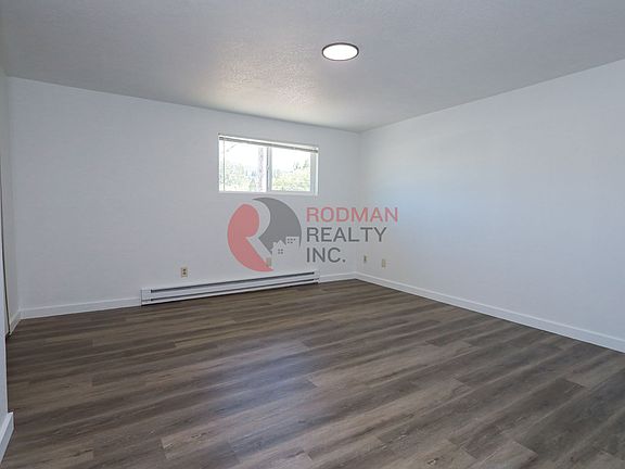 4th image of 890 Dougherty Dr NE #15