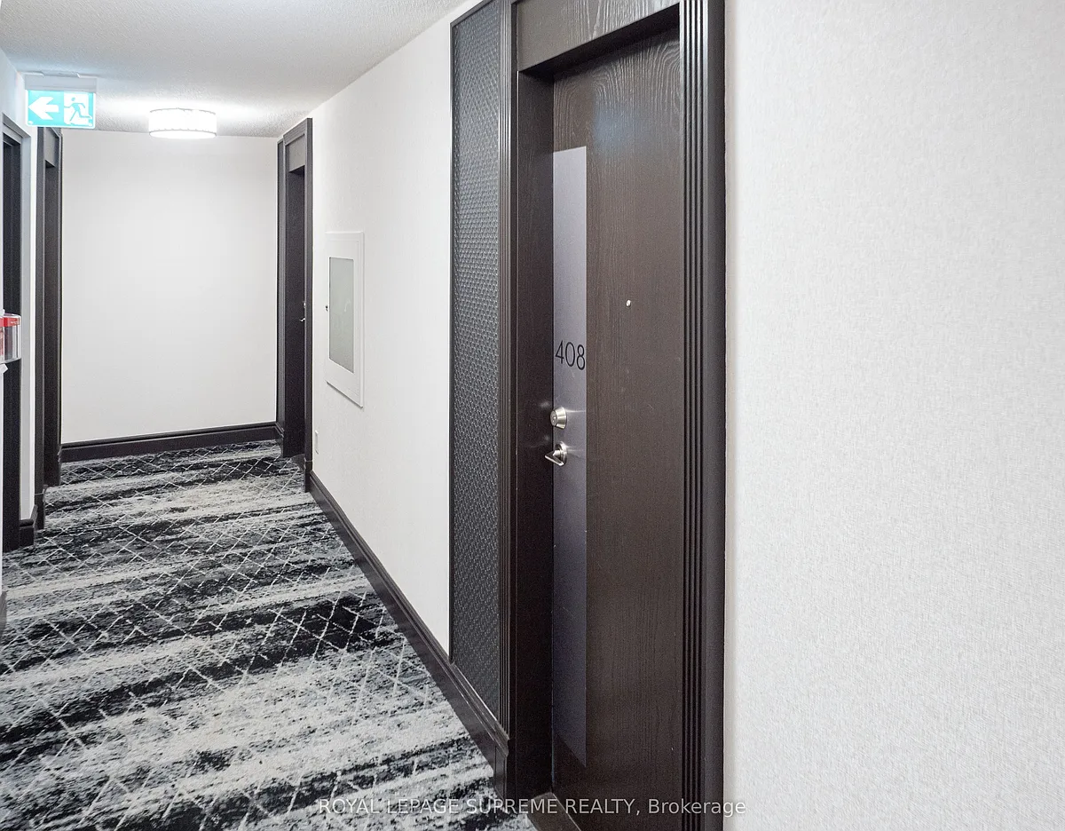 Building Photo - 3 Ellesmere St #408