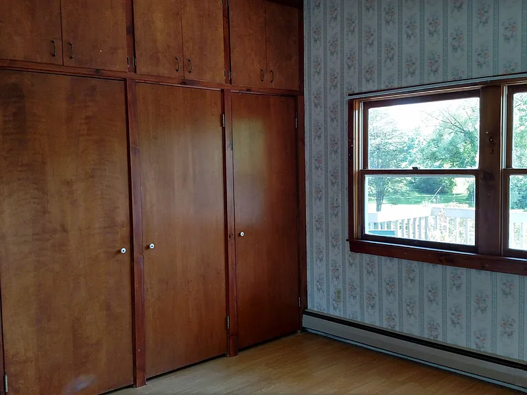 105 Auburn Rd. — Photo 21