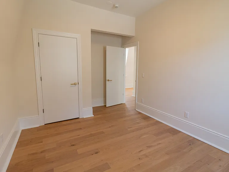 17 N Pearl St #3 — Photo 22