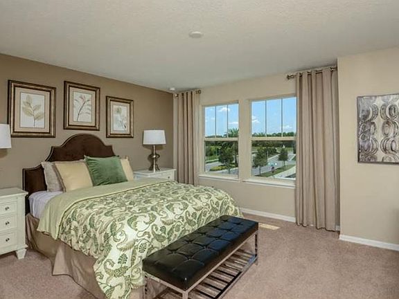 5th image of 7206 Duxbury Ln