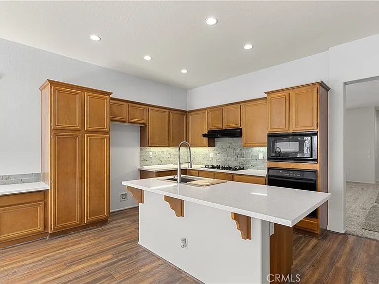 12211 Avon Ct — Photo 11