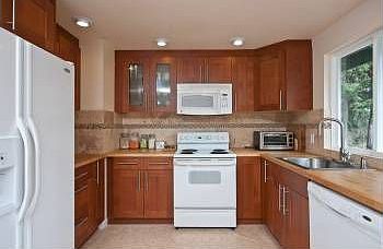 4th image of 20325 87th Ave SW