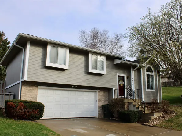 4522 Pin Oak Ct, Sioux City, IA 51106