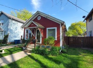 239 Williams St, Aurora, IL 60506
