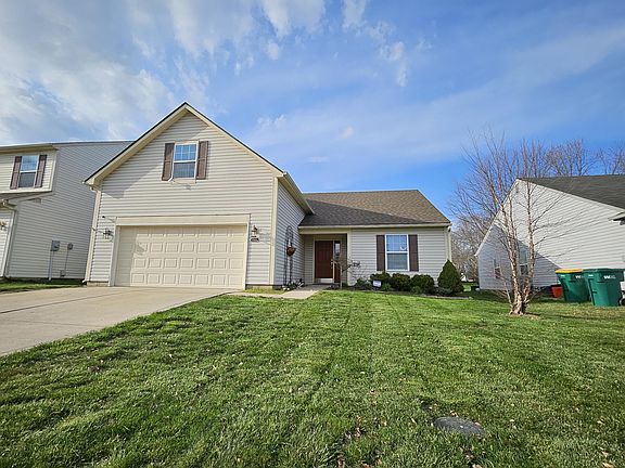 2nd image of 10694 Huntwick Dr