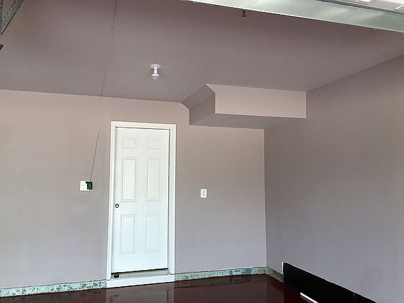 4th image of 7445 Saint Margarets Blvd