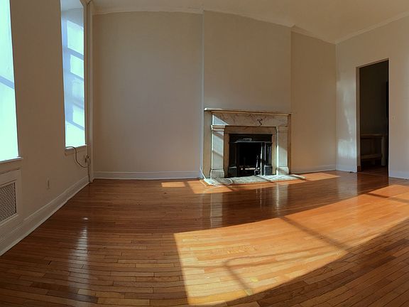 3rd image of 33 W 8th St APT 2
