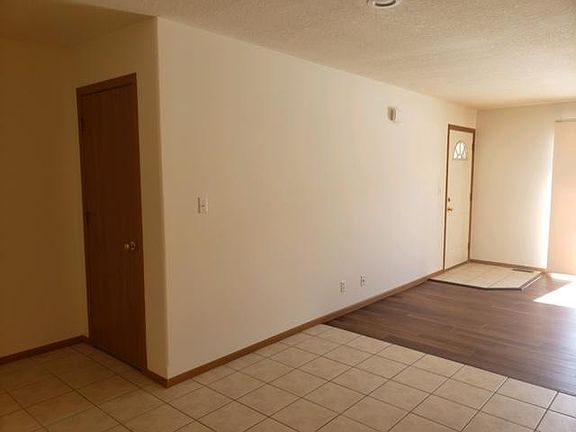 FRONT DOOR ENTRY