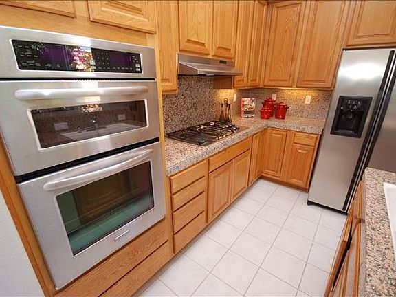 5th image of 2063 Madan Ln