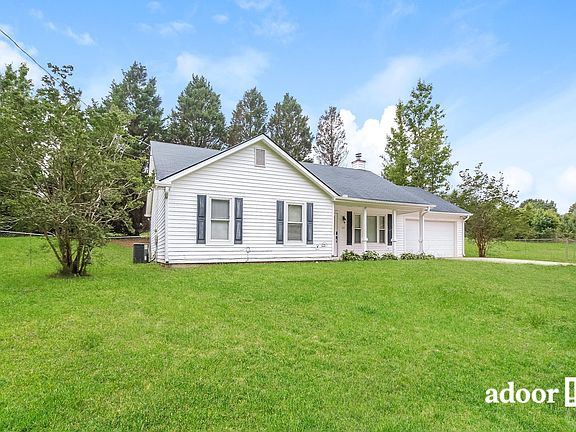 2nd image of 105 Branchwood Dr