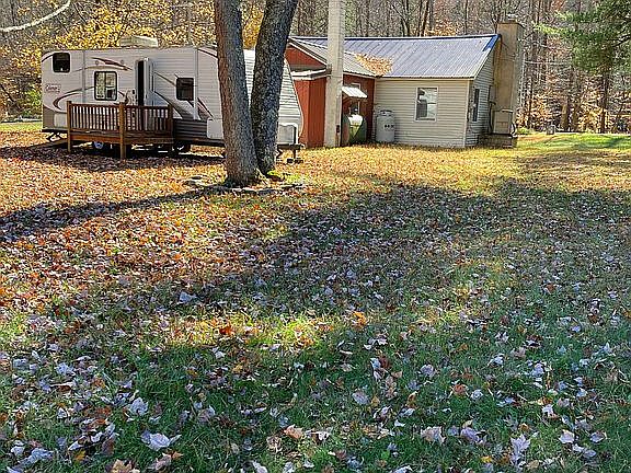 Back and Travel Trailer