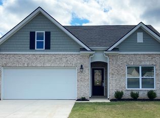 94 Pine St, Byhalia, MS 38611