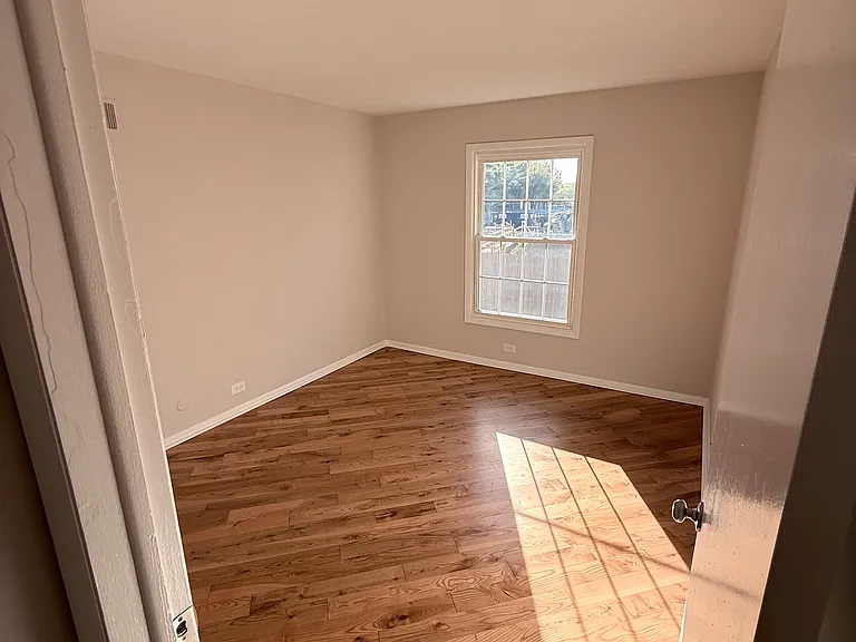 530 Shorely Dr #203 — Photo 8